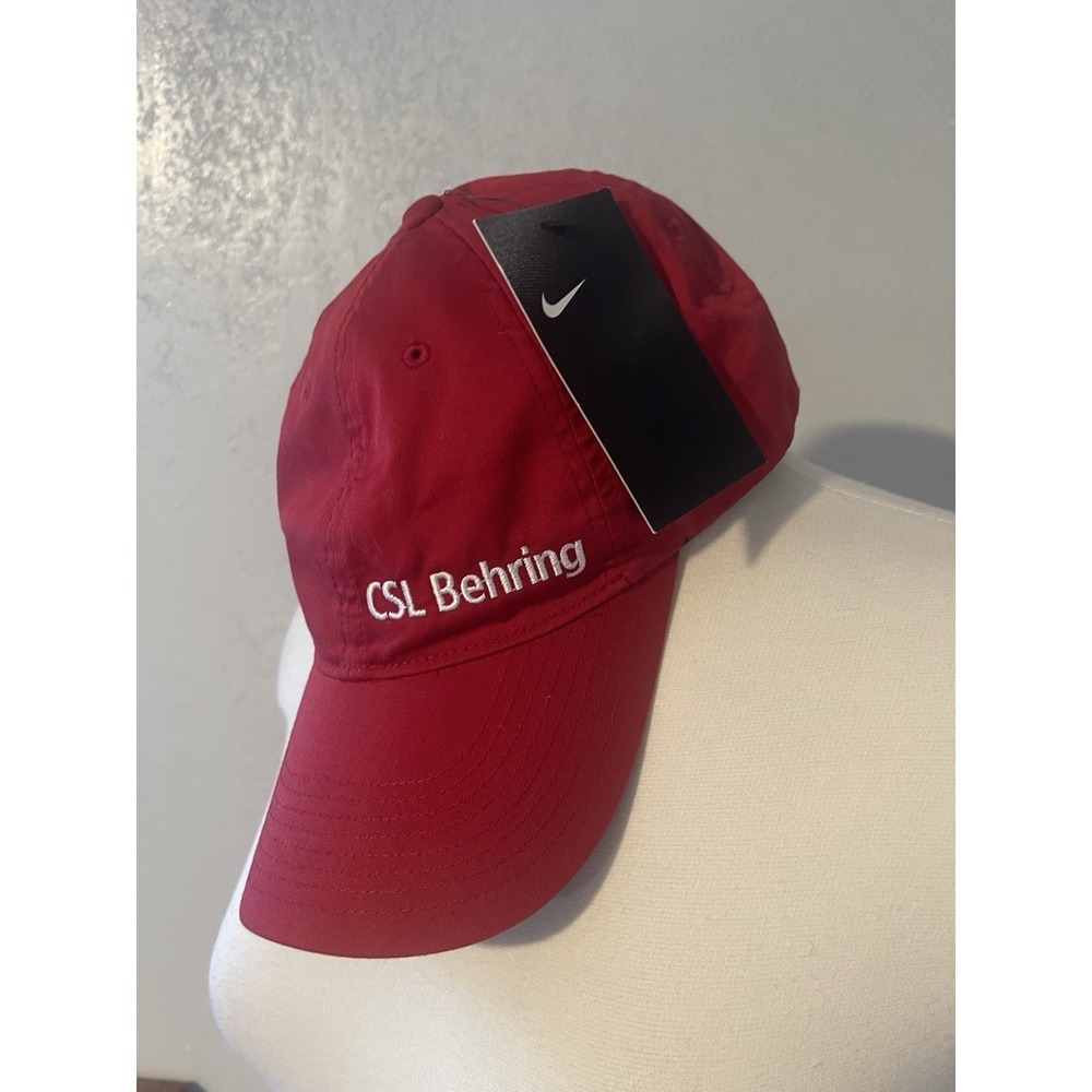 New Nike Hat